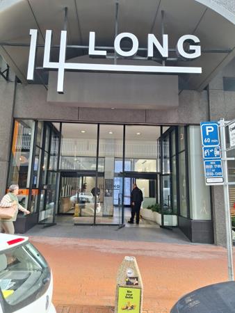 467  m² Commercial space