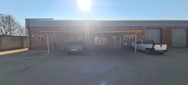 300 m² Industrial space