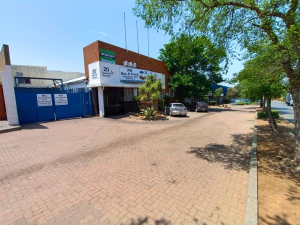 800  m² Industrial space