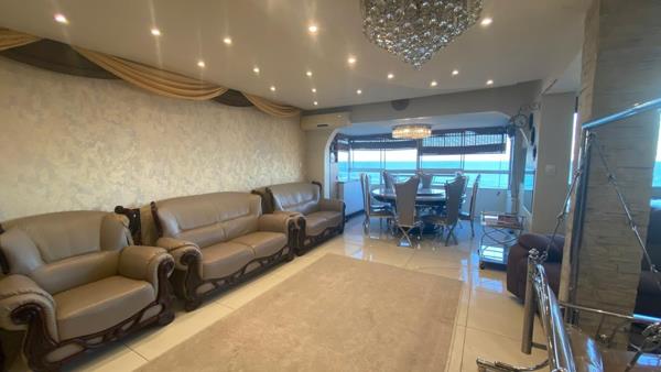 5 Bedroom Apartment