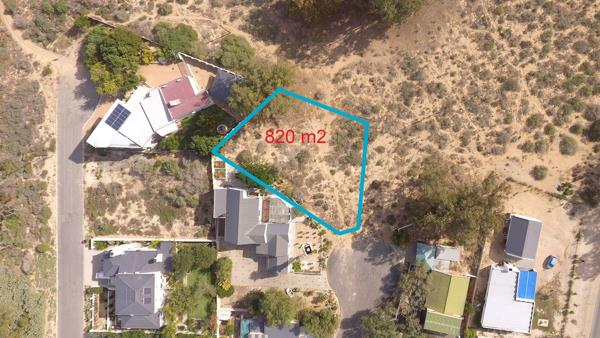 850 m² Land