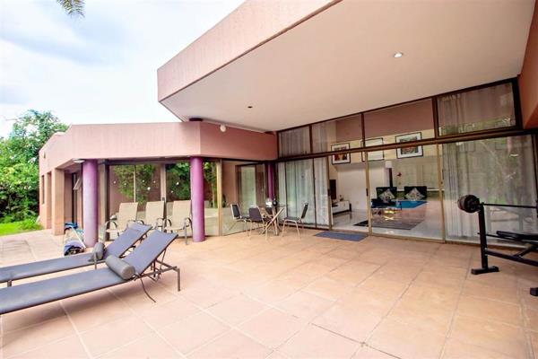 5 Bedroom House