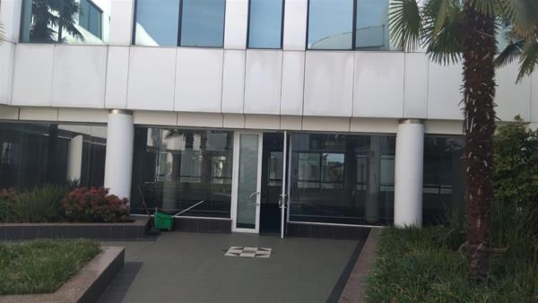 192  m² Office Space