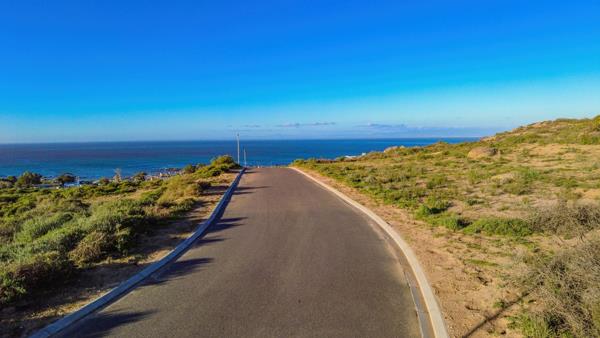 412 m² Land