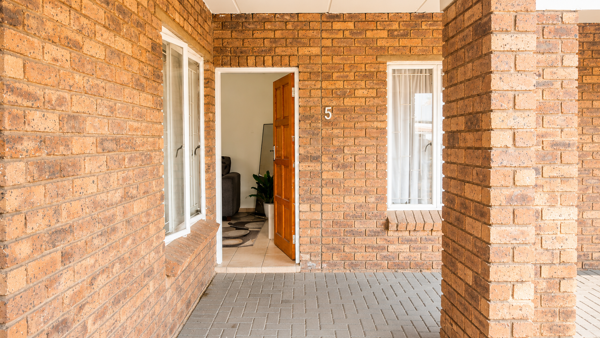 3 Bedroom Apartment