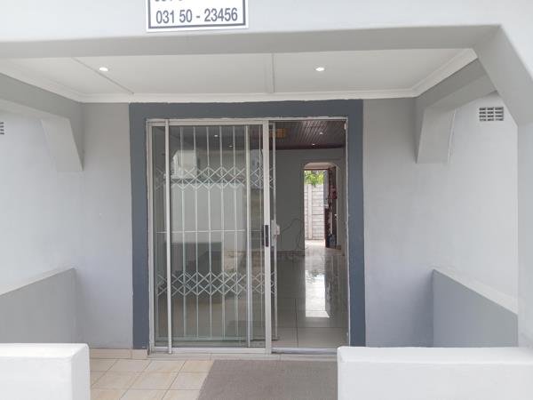 110  m² Commercial space