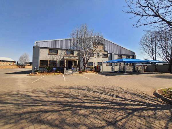 2 698  m² Industrial space