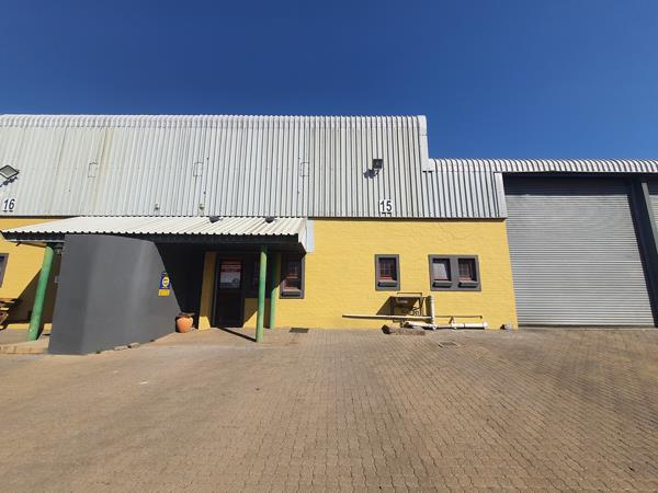358  m² Industrial space