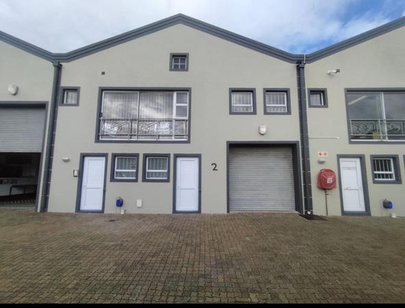 185  m² Industrial space