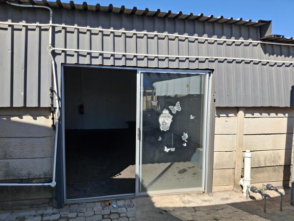 100  m² Industrial space