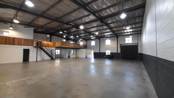 410  m² Industrial space