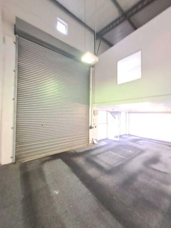 375  m² Commercial space