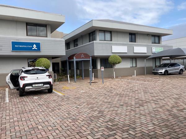 143.9  m² Commercial space