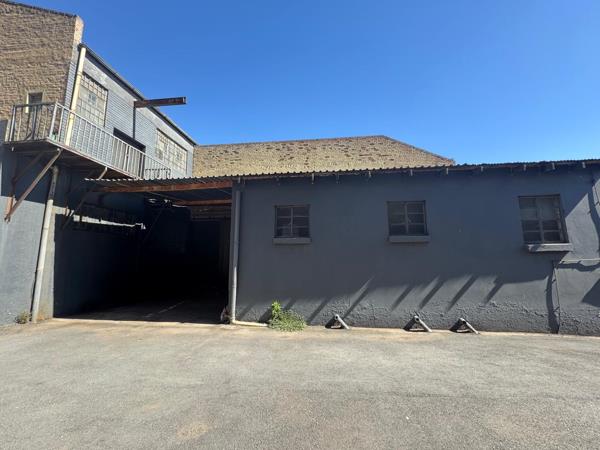 570  m² Industrial space