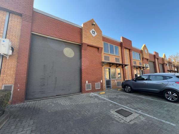 271 m² Industrial space
