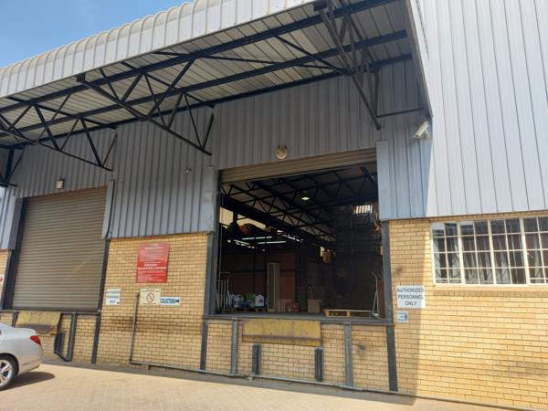 2 000  m² Industrial space