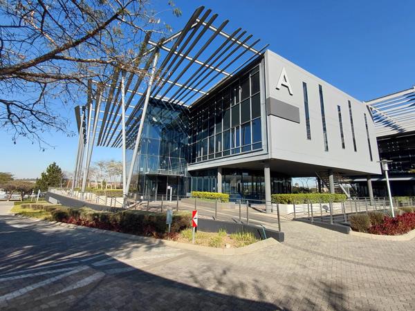 612 m² Commercial space