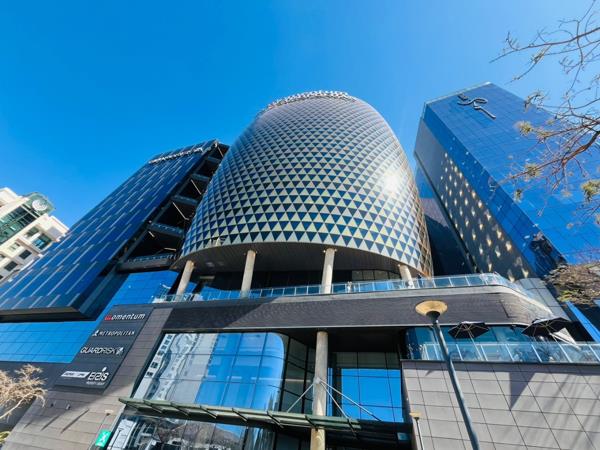 579  m² Commercial space