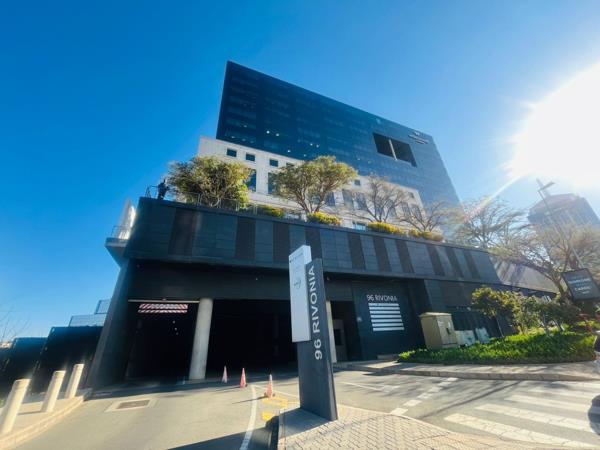 1 236  m² Commercial space