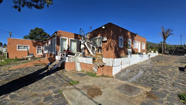 5 Bedroom House