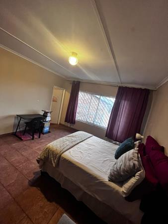 1 Bedroom House