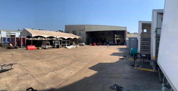 2 900  m² Industrial space