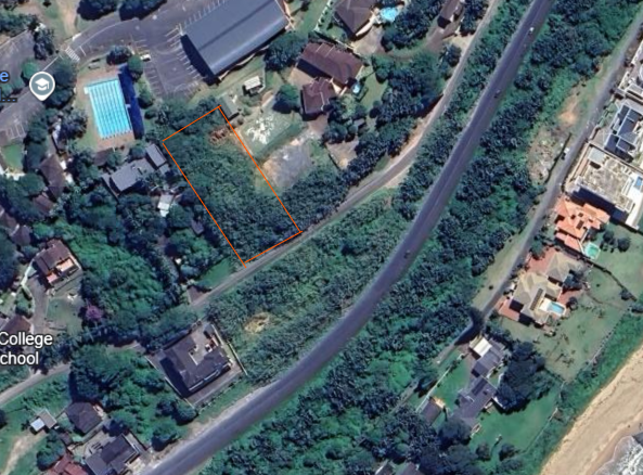 2 025 m² Land