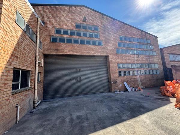 548  m² Industrial space