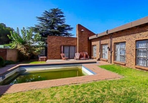 4 Bedroom House
