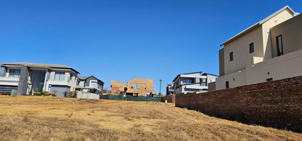 840 m² Land