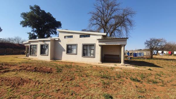 2 Bedroom House