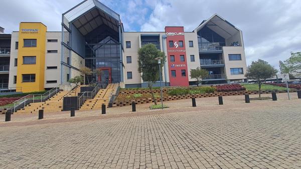 186  m² Office Space