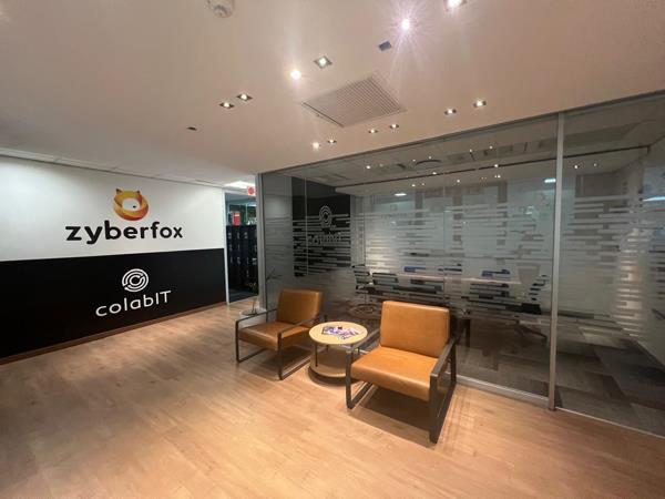 438 m² Office Space