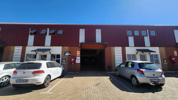309  m² Industrial space