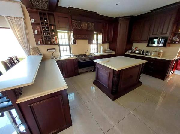 5 Bedroom House