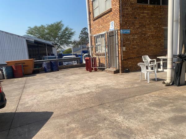 720  m² Industrial space