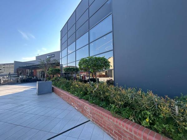 1 075  m² Office Space