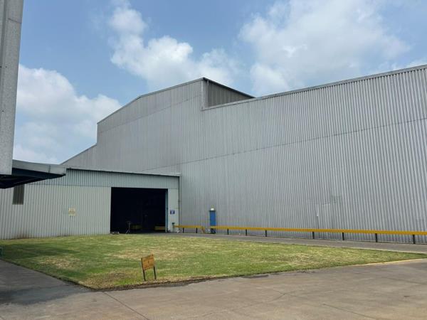 2 694  m² Industrial space