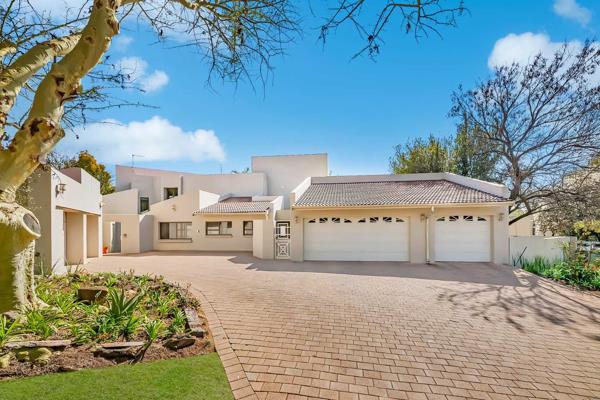 6 Bedroom House