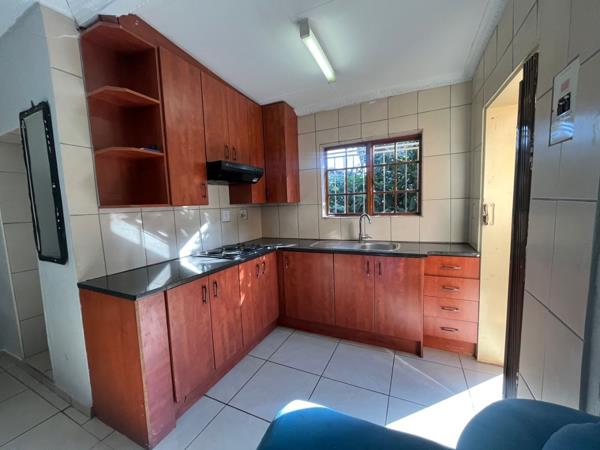 1 Bedroom House