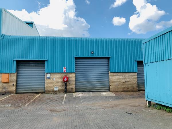 952  m² Industrial space