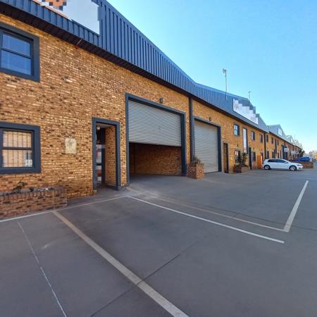 630  m² Industrial space