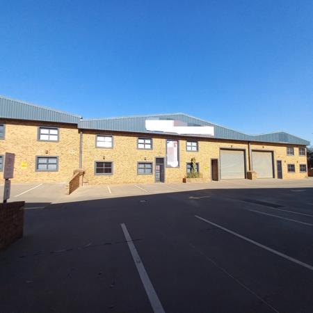 600  m² Industrial space