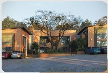 229  m² Commercial space