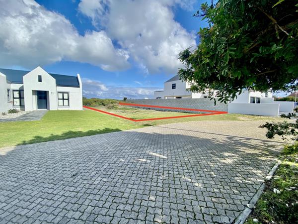 390 m² Land