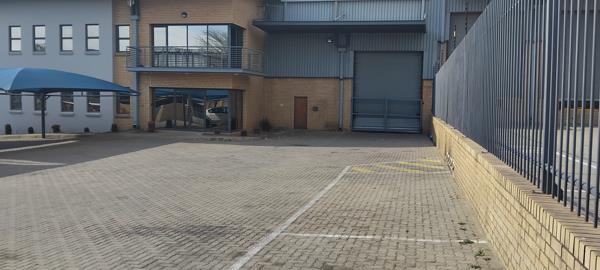 2 418  m² Commercial space