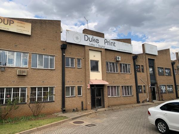 403  m² Commercial space