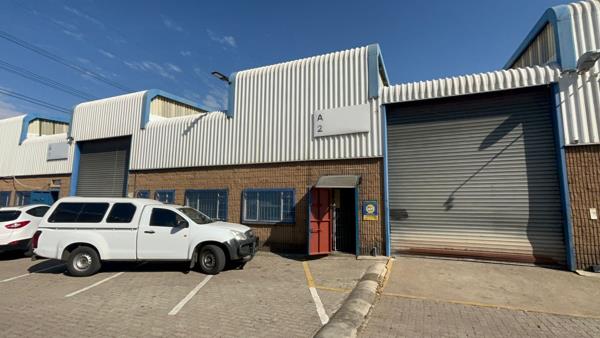 415  m² Industrial space