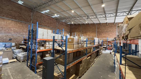 599.4  m² Industrial space