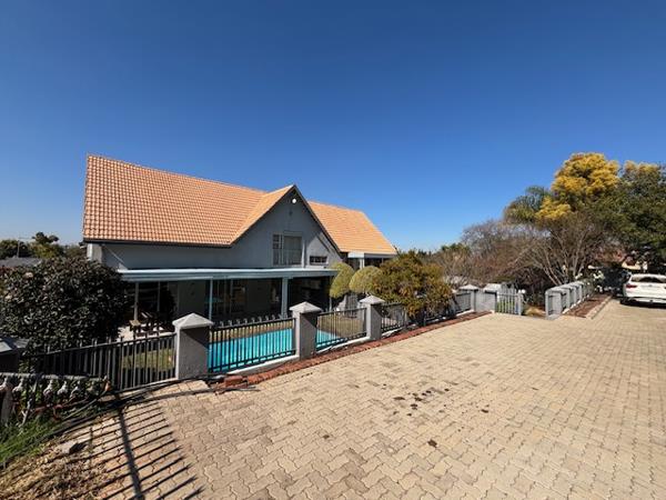 4 Bedroom House
